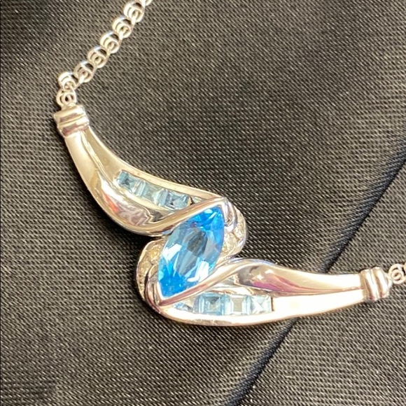 Necklace Set - Picture 5 of 8